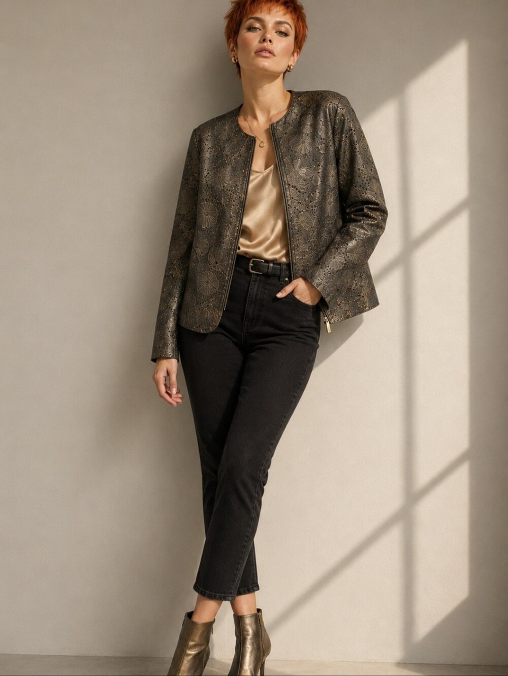 SIENA 100% LEATHER PERFORATED FLORAL JACKET BLACK M ZIP FRONT LASER CUT